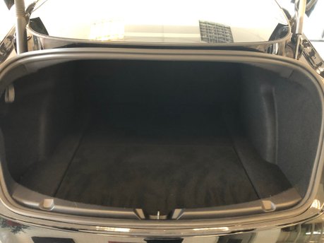 Tesla Model 3 LONG RANGE AWD 45,000m black vegan leather, 19 inch alloys 36