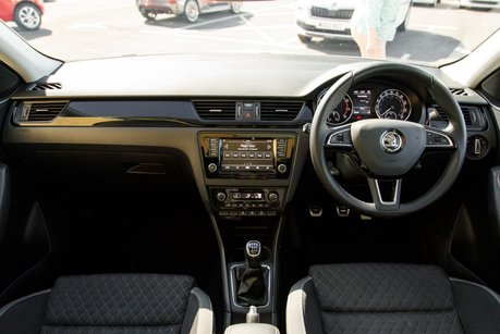 Skoda Rapid SPACEBACK SE SPORT TSI