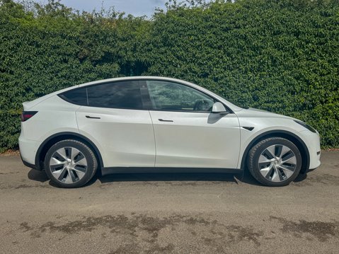 Tesla Model Y (Dual Motor) Long Range SUV 5dr Electric Auto 4WDE (384 bhp) 34