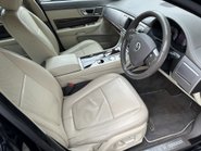 Jaguar XF 3.0D V6 S PORTFOLIO 4Dr AUTOMATIC 19