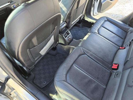 Audi A3 1.4 TFSI CoD S line Saloon 4dr Petrol S Tronic Euro 6 (s/s) (150 ps) 24