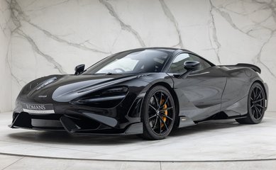 McLaren 765LT 