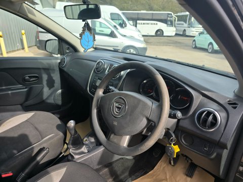 Dacia Sandero Stepway AMBIANCE DCI 6