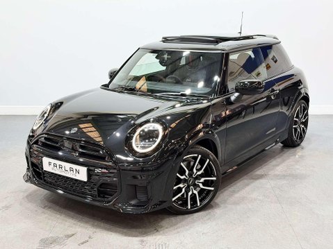 Mini Hatch 2.0S Sport Hatchback 3dr Petrol Steptronic Euro 6 (s/s) (204 ps) 15