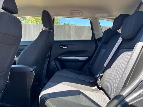 Suzuki Vitara SZ-T 21