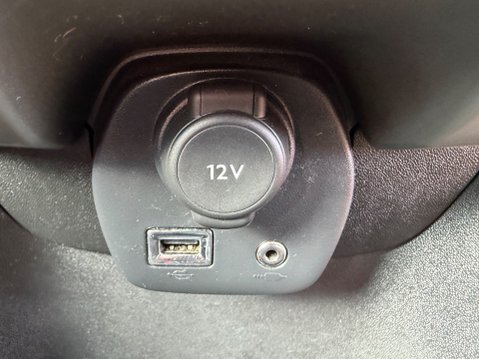 Citroen C1 1.2 PURETECH FEEL 17