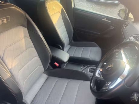 Volkswagen Tiguan 1.5 TSI EVO R-Line Tech SUV 5dr Petrol DSG Euro 6 (s/s) (150 ps) 23