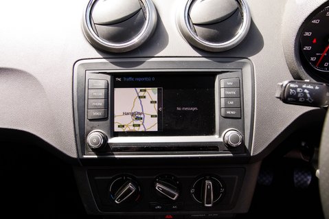 SEAT Ibiza TSI FR TECHNOLOGY 28
