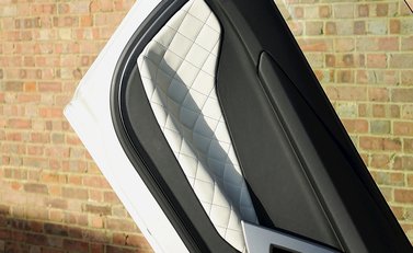 Lamborghini Aventador LP 700-4 33