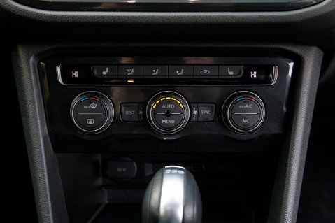 Volkswagen Tiguan Allspace SEL TSI DSG 37