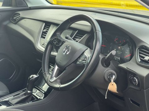 Vauxhall Grandland X 1.2 Grandland X SRi Nav T Automatic 5dr - NATIONAL DELIVERY* 35