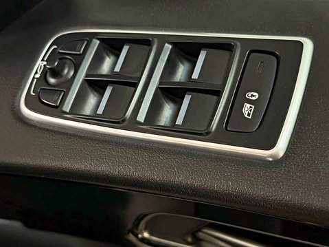 Jaguar F-Pace V6 SPORT AWD 19