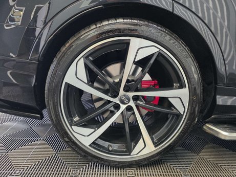 Audi SQ7 4.0 TDI V8 Vorsprung SUV 5dr Diesel Tiptronic quattro Euro 6 (s/s) (435 ps) 37