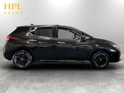 Nissan LEAF 39kWh N-Connecta Hatchback 5dr Electric Auto (150 ps) Cruise Control 8