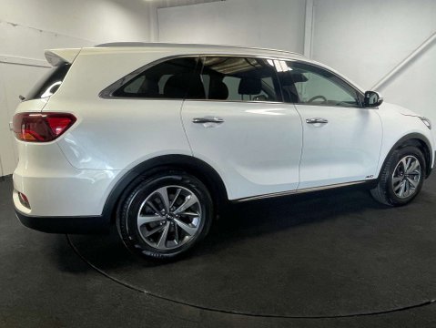 Kia Sorento 2.2 Sorento KX-3 CRDi ISG 4x4 Auto 4WD 5dr 3