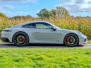 Porsche 911 Carrera 4 GTS PDK 4