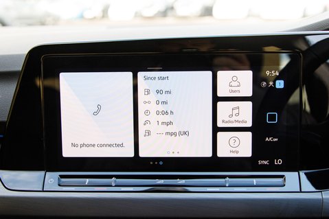 Volkswagen Golf STYLE TSI 19