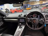 Porsche 718 Cayman 2.5T S Coupe 2dr Petrol PDK Euro 6 (s/s) (350 ps) 34