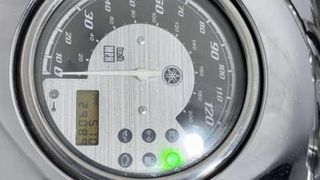 Yamaha XVS MIDNIGHT STAR 2013 29K MOT SERVICED PANNIERS CRUISER BIKE 950CC 21