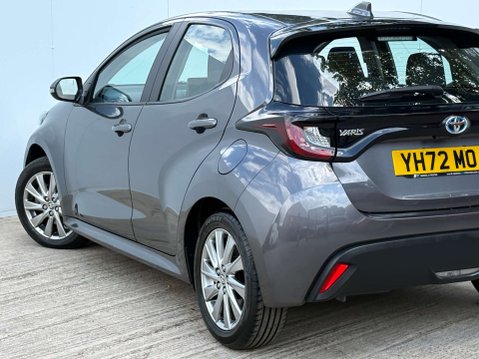Toyota Yaris 1.5 Yaris Icon HEV CVT 5dr 38