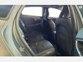 Volvo V40 2.0 V40 Momentum Nav+ T2 5dr 17