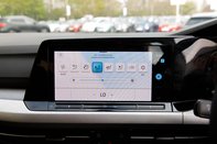 Volkswagen Golf LIFE TSI 31