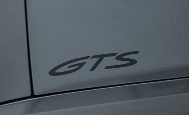 Porsche 911 Carrera GTS (992) 34