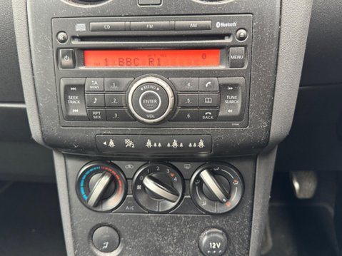 Nissan Qashqai 1.6 Visia 2WD 5dr 9