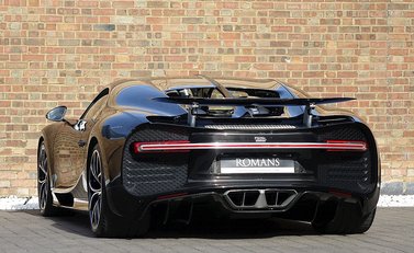 Bugatti Chiron 15
