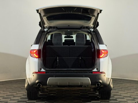 Land Rover Discovery Sport SD4 HSE LUXURY 8