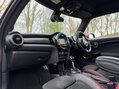 Mini Hatch 2.0 John Cooper Works Auto 3dr 21