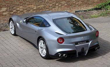 Ferrari F12 Berlinetta 12