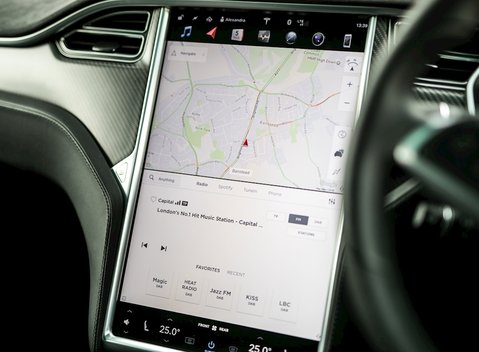 Tesla Model X 100D 21