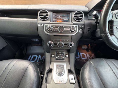 Land Rover Discovery 3.0 Discovery SE Tech SDV6 Auto 4WD 5dr 33
