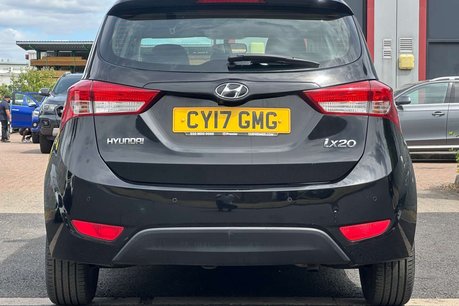 Hyundai ix20 1.4 Blue Drive SE Nav Hatchback 5dr Petrol Manual Euro 6 (s/s) (90 ps) 6