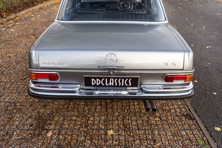 Mercedes-Benz S 280 SE 3.5 Saloon 19