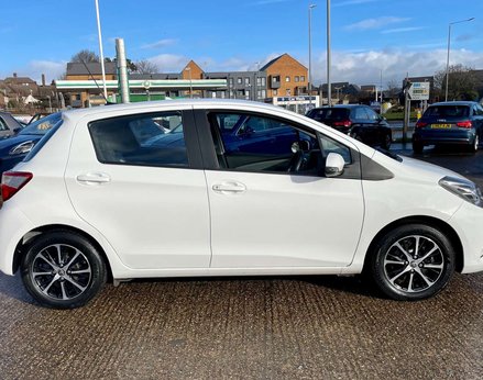 Toyota Yaris 1.5 Yaris Icon Tech VVT-i 5dr 10