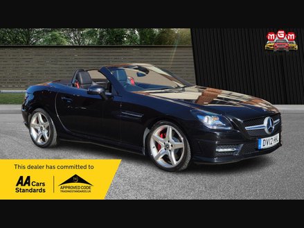 Mercedes-Benz SLK SLK200 BLUEEFFICIENCY AMG SPORT