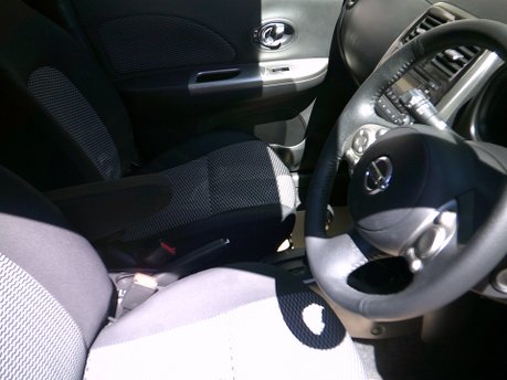 Nissan MICRA ACENTA ONLY 17,000 MILES FROM NEW 9