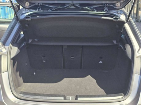 Mercedes-Benz A Class 1.5 A180d Sport (Premium) Hatchback 5dr Diesel 7G-DCT Euro 6 (s/s) (116 ps) 33