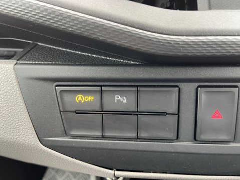 Volkswagen Transporter Shuttle 2.0 TDI SE DSG LWB Euro 6 (s/s) 5dr 16