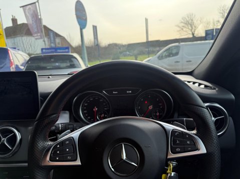 Mercedes-Benz GLA 2.1 GLA200d AMG Line 7G-DCT 4MATIC Euro 6 (s/s) 5dr 35