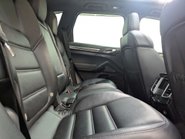 Porsche Cayenne 4.8 Cayenne V8 T Tiptronic S 4WD 5dr 46