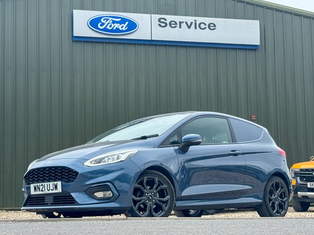Ford Fiesta Petrol SWB L1H1 Low Roof Sport Air Con Alloys EURO 6 NO VAT 1