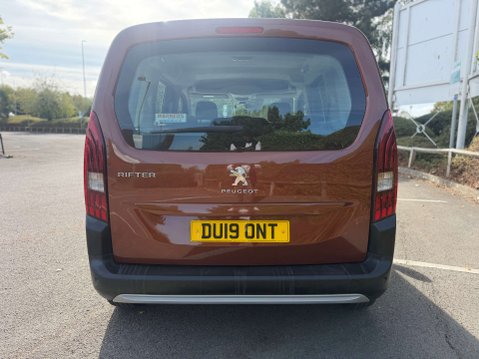 Peugeot Rifter 1.5 BlueHDi Allure Standard MPV 5dr Diesel Manual Euro 6 (s/s) (130 ps) 19