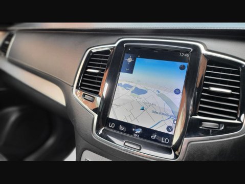 Volvo XC90 D5 POWERPULSE R-DESIGN PRO AWD 32
