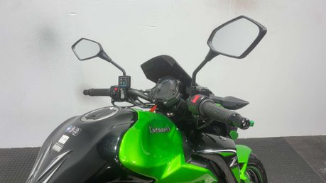 Kawasaki Z900 2017 ONLY 8K NEW MOT SUPER NAKED EXCELLENT CONDITION 900CC 40