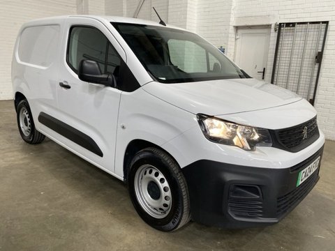 Peugeot Partner PROFESSIONAL PREMIUM PLUS L1 3
