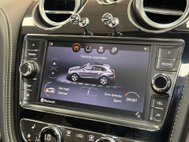 Bentley Bentayga 4.0 V8 SUV 5dr Petrol Auto 4WD Euro 6 (s/s) (550 ps) 52