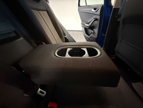 Volkswagen T-Roc 1.0 T-Roc SE TSi 5dr 27